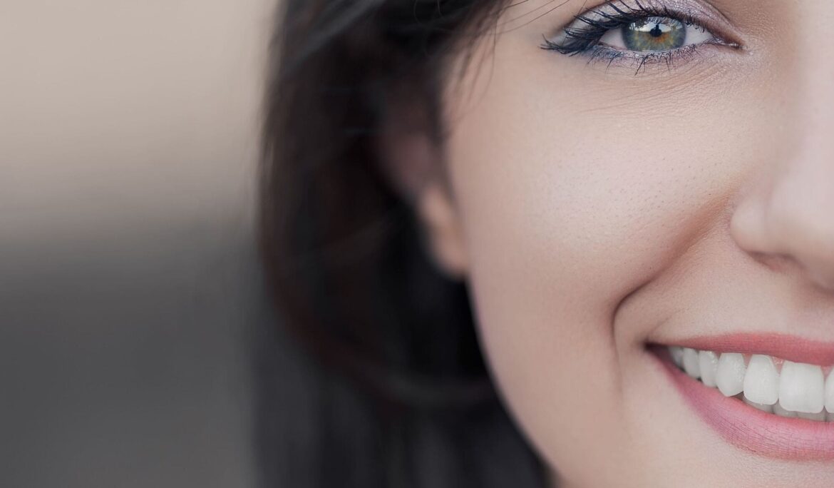 Come fare una corretta pulizia dei denti?